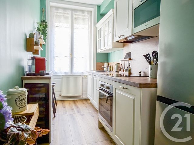Appartement F4 à vendre - 4 pièces - 73.0 m2 - LYON - 69006 - RHONE-ALPES - Century 21 Part-Dieu