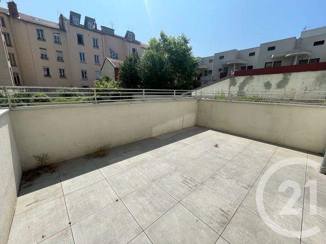 Appartement F3 à louer - 3 pièces - 54.18 m2 - LYON - 69003 - RHONE-ALPES - Century 21 Part-Dieu