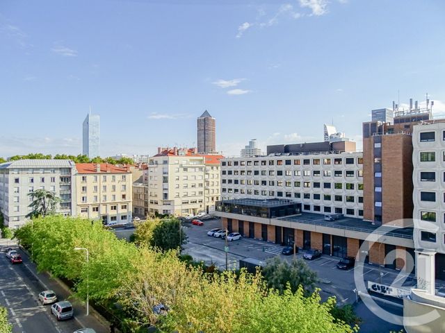 Appartement F5 à vendre - 5 pièces - 106.0 m2 - LYON - 69003 - RHONE-ALPES - Century 21 Part-Dieu