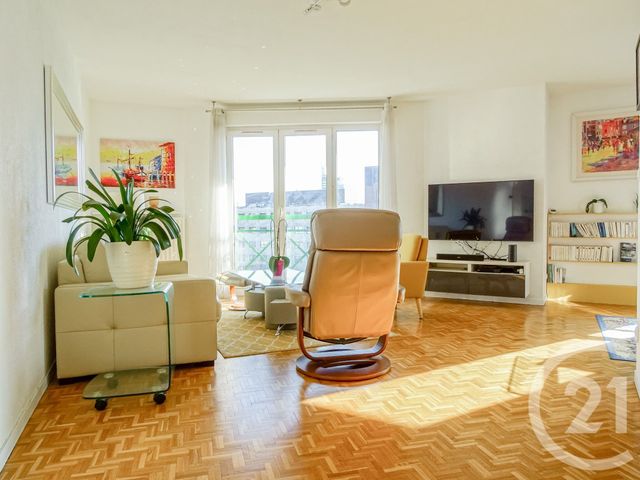 Appartement F5 à vendre - 5 pièces - 106.0 m2 - LYON - 69003 - RHONE-ALPES - Century 21 Part-Dieu
