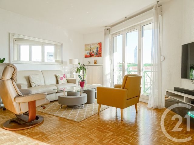 Appartement F5 à vendre - 5 pièces - 106.0 m2 - LYON - 69003 - RHONE-ALPES - Century 21 Part-Dieu