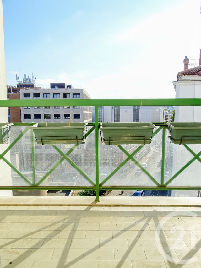 Appartement F5 à vendre - 5 pièces - 106.0 m2 - LYON - 69003 - RHONE-ALPES - Century 21 Part-Dieu