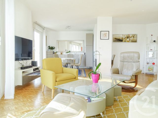 Appartement F5 à vendre - 5 pièces - 106.0 m2 - LYON - 69003 - RHONE-ALPES - Century 21 Part-Dieu