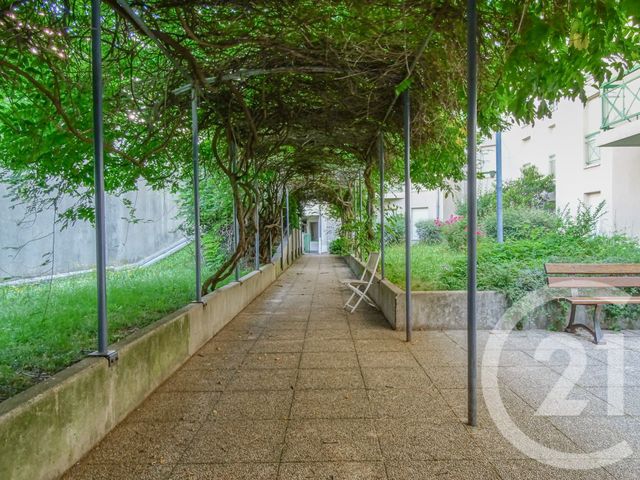 Appartement F5 à vendre - 5 pièces - 106.0 m2 - LYON - 69003 - RHONE-ALPES - Century 21 Part-Dieu
