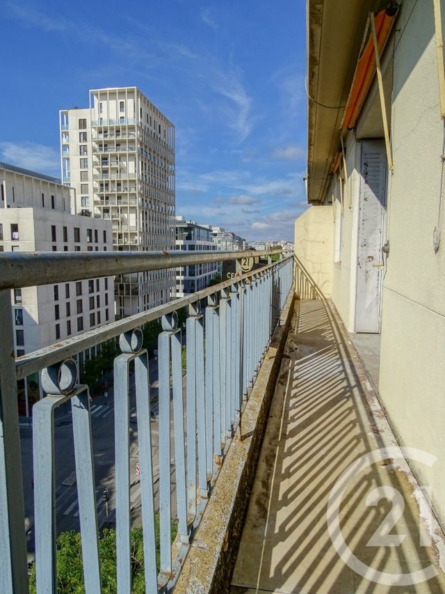 Appartement T3 à vendre - 2 pièces - 48.25 m2 - LYON - 69003 - RHONE-ALPES - Century 21 Part-Dieu
