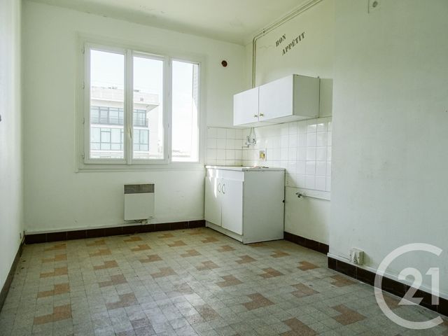 Appartement T3 à vendre - 2 pièces - 48.25 m2 - LYON - 69003 - RHONE-ALPES - Century 21 Part-Dieu