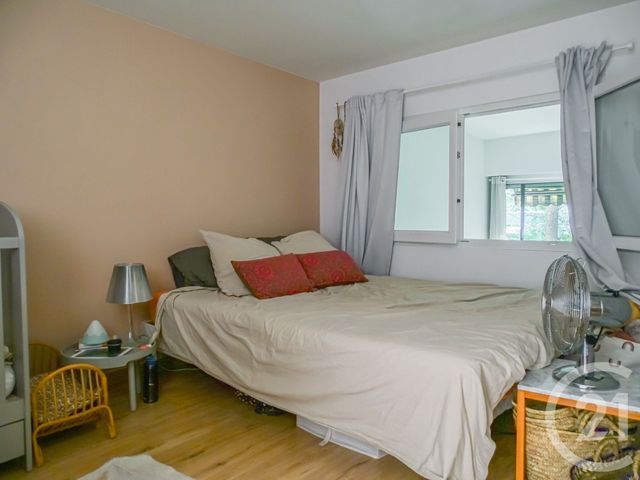 Appartement F2 à louer - 2 pièces - 45.0 m2 - LYON - 69003 - RHONE-ALPES - Century 21 Part-Dieu