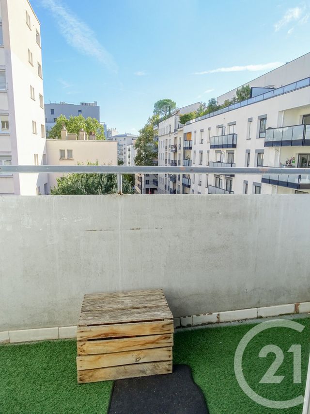 Appartement T3 à vendre - 3 pièces - 57.0 m2 - LYON - 69003 - RHONE-ALPES - Century 21 Part-Dieu