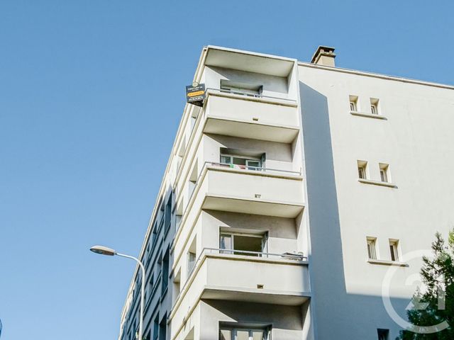 Appartement T3 à vendre - 3 pièces - 57.0 m2 - LYON - 69003 - RHONE-ALPES - Century 21 Part-Dieu