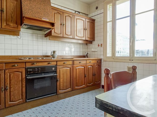 Appartement F2 à vendre - 2 pièces - 47.19 m2 - LYON - 69003 - RHONE-ALPES - Century 21 Part-Dieu