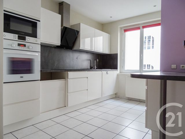 Appartement F4 à vendre - 4 pièces - 77.88 m2 - LYON - 69002 - RHONE-ALPES - Century 21 Part-Dieu