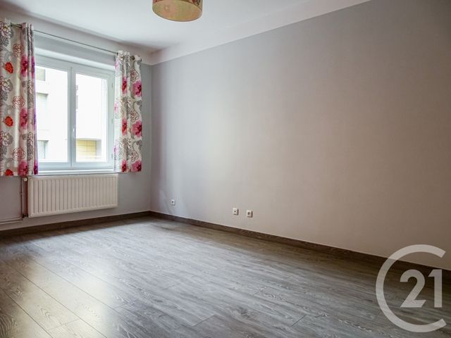 Appartement F4 à vendre - 4 pièces - 77.88 m2 - LYON - 69002 - RHONE-ALPES - Century 21 Part-Dieu