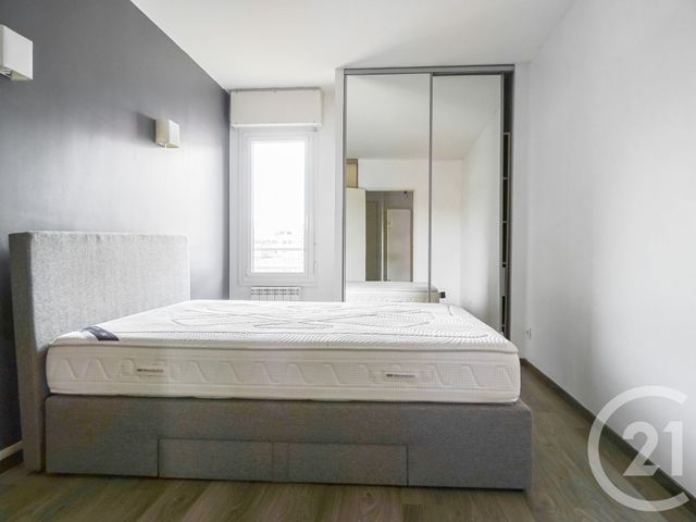 Appartement T3 à louer - 3 pièces - 69.0 m2 - LYON - 69003 - RHONE-ALPES - Century 21 Part-Dieu