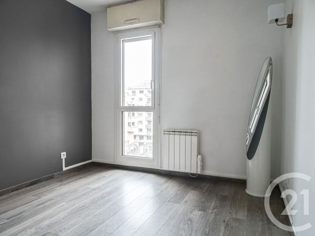 Appartement T3 à louer - 3 pièces - 69.0 m2 - LYON - 69003 - RHONE-ALPES - Century 21 Part-Dieu